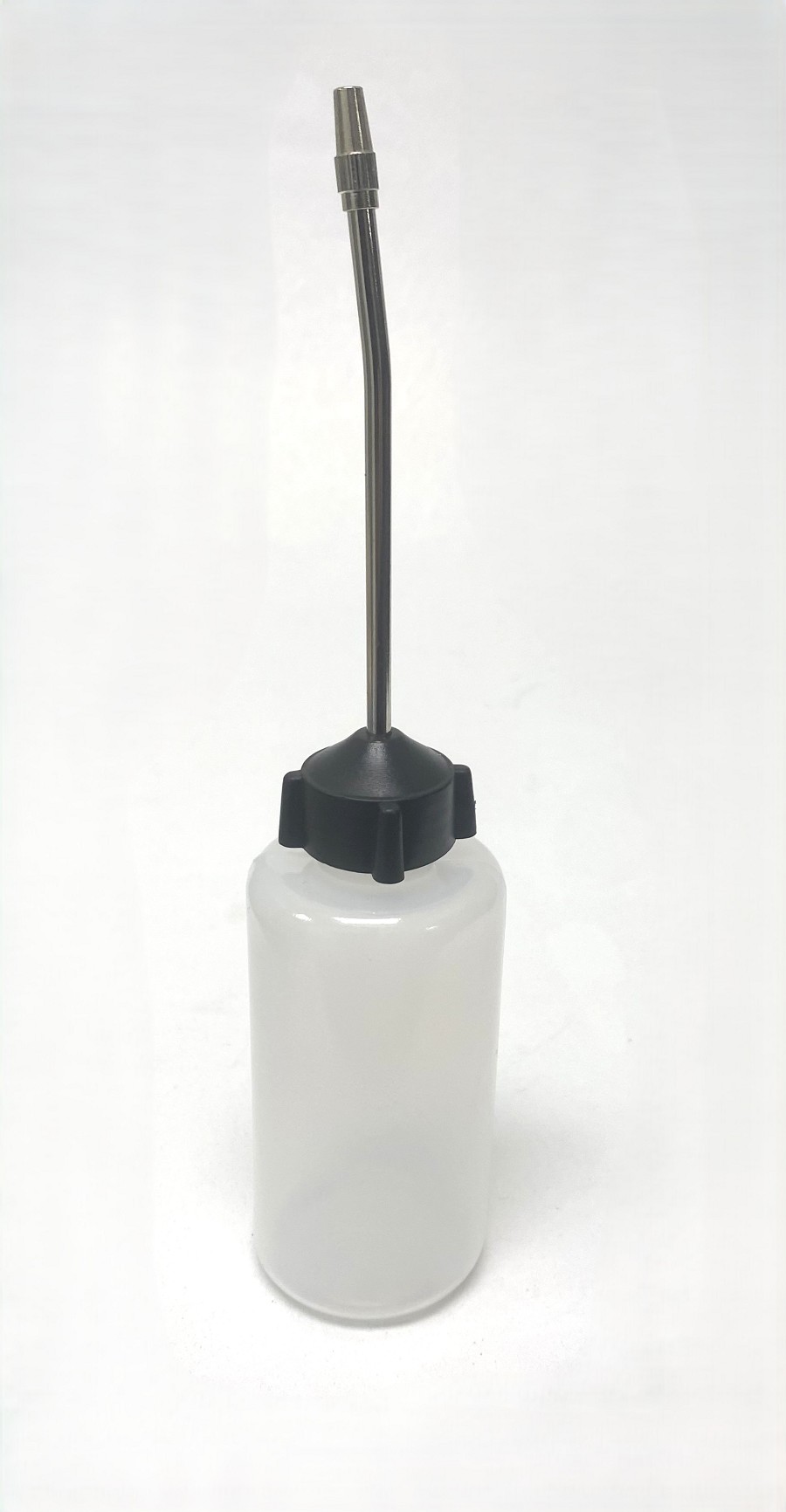 DELUXE PLASTIC OILER